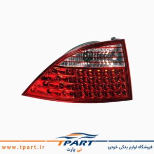 چراغ عقب سورن روی بدنه سمت راننده