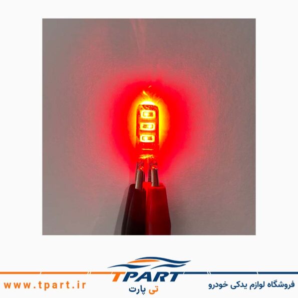 بزرگ قرمز